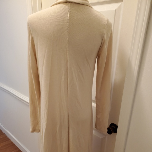 Long lite weight cardigan - Picture 4 of 8